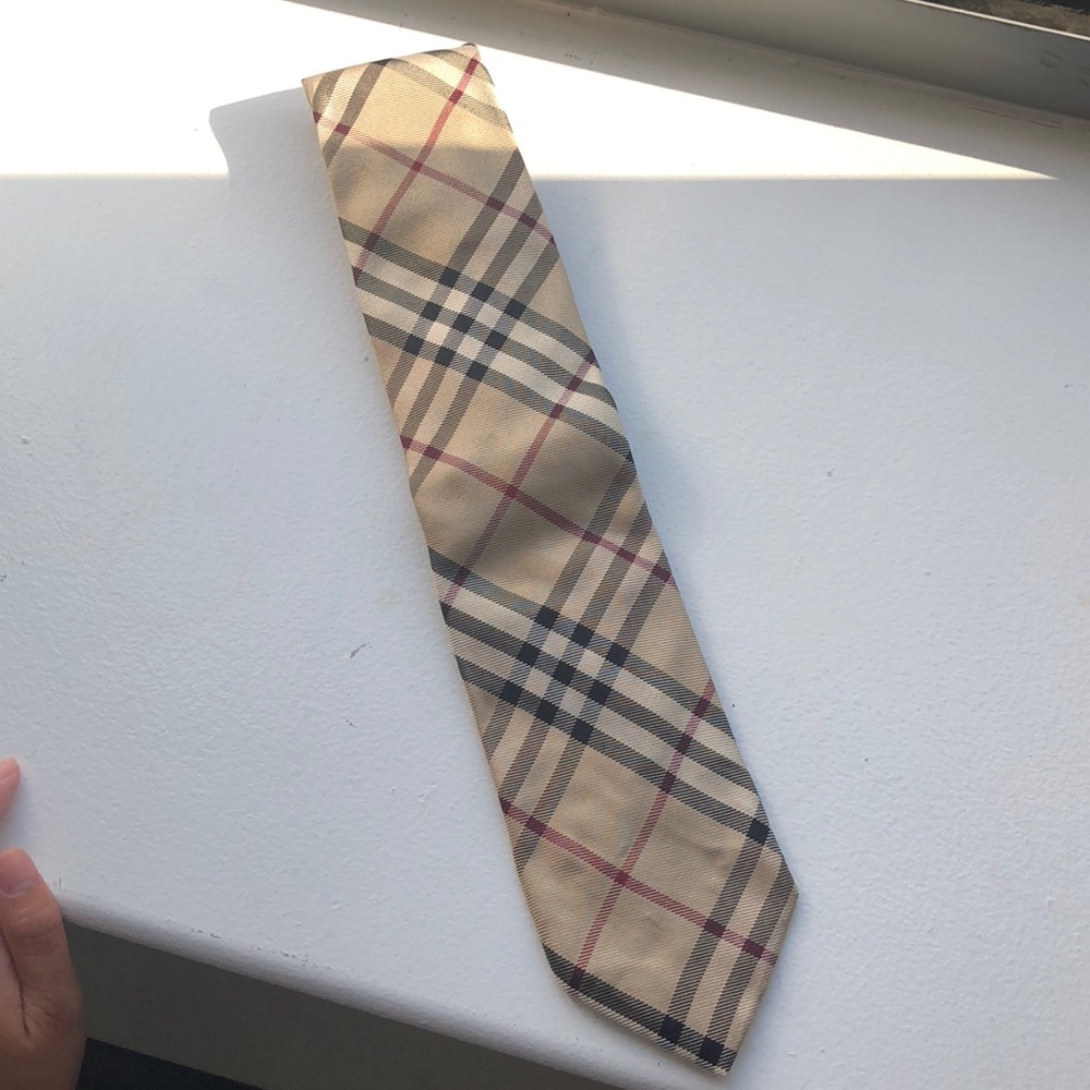 Burberry tie